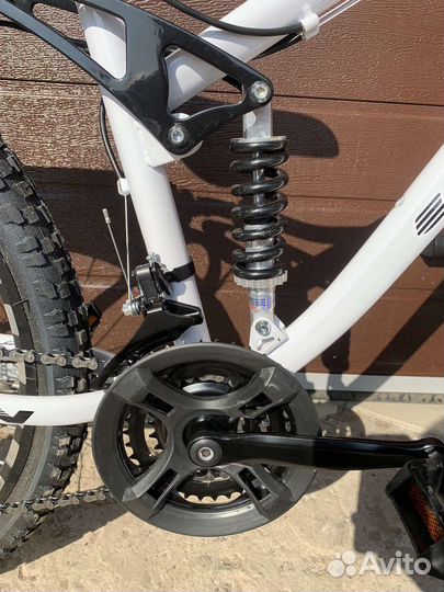 Велосипед новый двухподвес 26