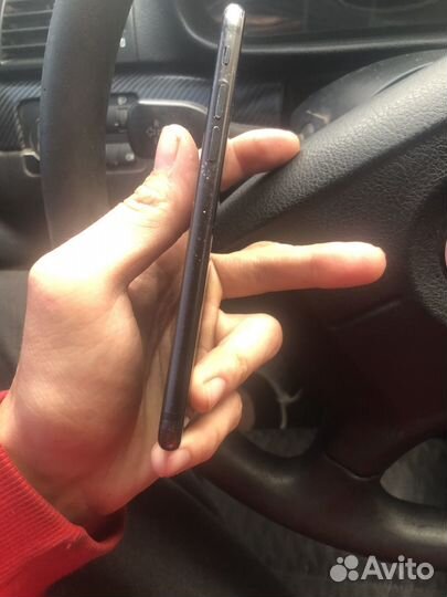 iPhone 7, 32 ГБ