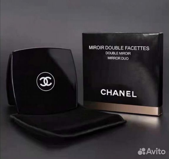 Зеркальце Chanel
