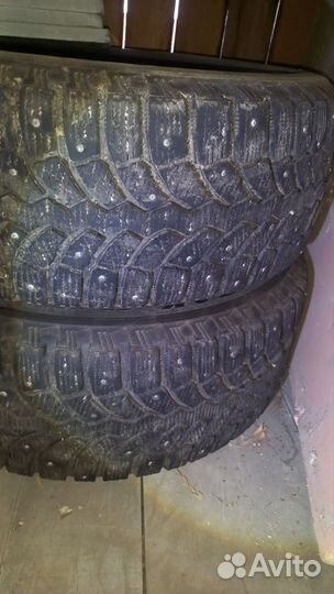 Bridgestone Blizzak Spike-01 235/60 R16 100T