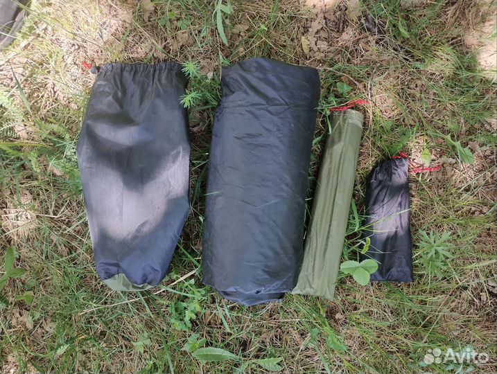 Палатка походная одноместная три сезона