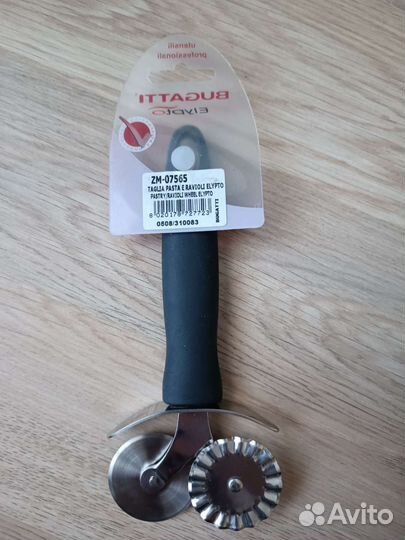 Фигурные нож для теста/пасты bugatti