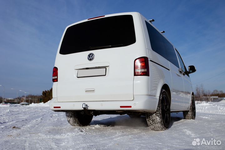 Volkswagen Multivan 2.0 AMT, 2011, 203 842 км