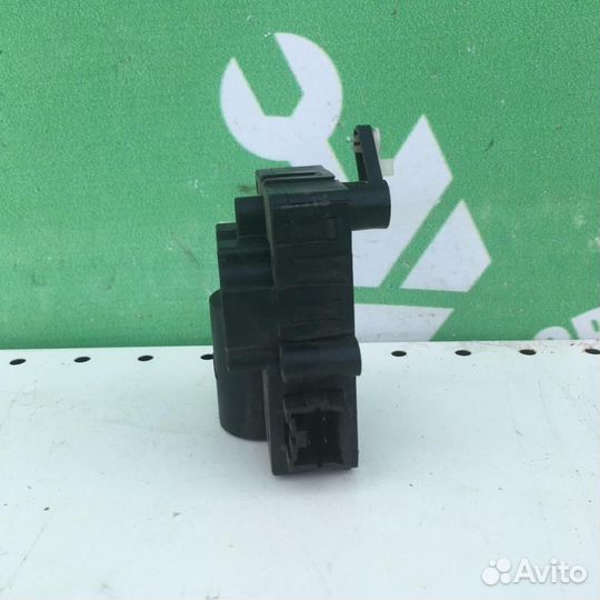 Моторчик заслонки печки Митсубиси Галант 8