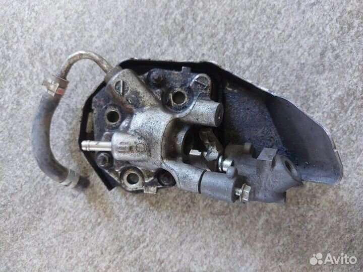 Кронштейн форсунки Toyota Land Cruiser Prado 150