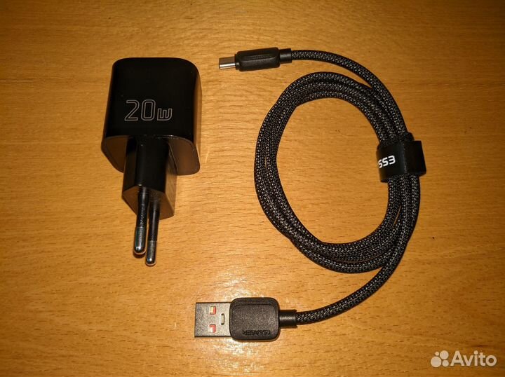 Зарядное устройство Essager 20w USB type C / type