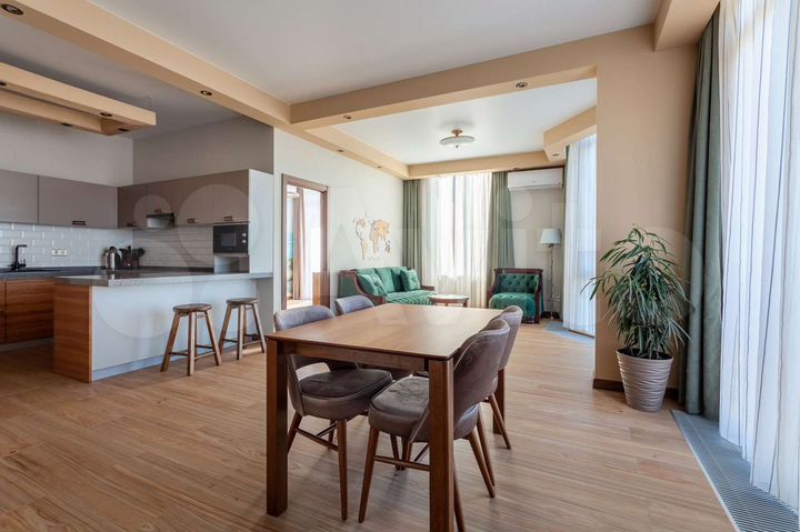 3-к. квартира, 90 м², 17/18 эт.