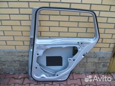 Дверь задняя правая Volkswagen Golf 5 2004-2009