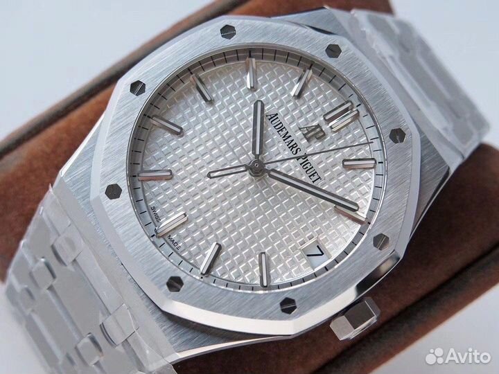 Часы Audemars (Одемар) Piguet Royal Oak Selfwindin