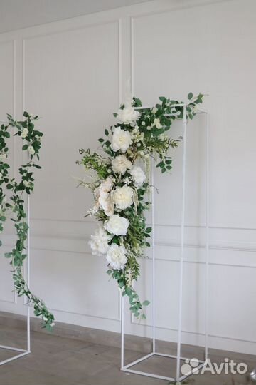 Стойки для цветов на свадьбу, цветочные композиции