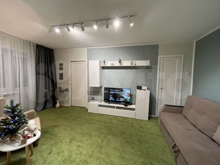 2-к. квартира, 43 м², 3/4 эт.