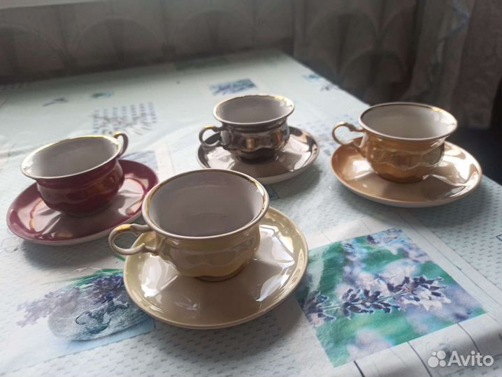 Набор из 3 кофейных кружек с блюдцами