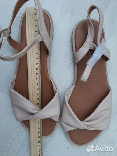Сандалии женские 38 размер