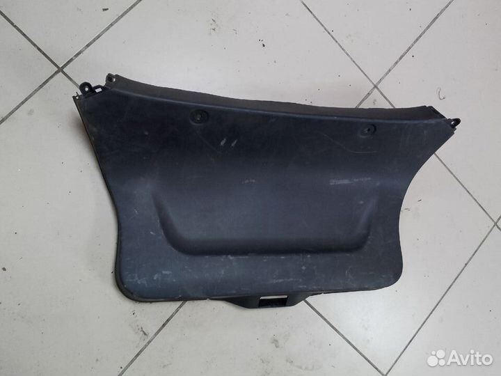 Обшивка багажника LADA Granta