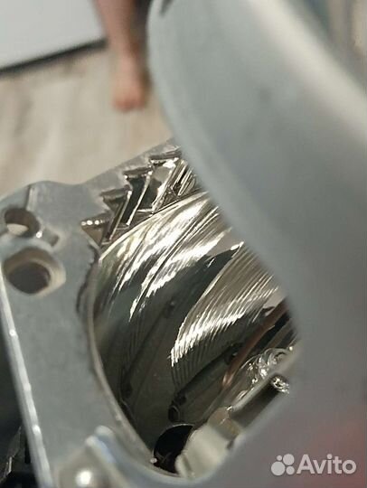 Продам биксеноновые линзы Hella 3 original