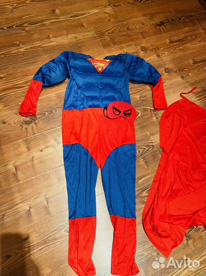 Костюм супермена