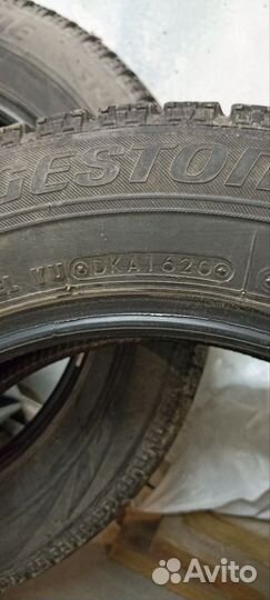 Bridgestone Blizzak VRX 175/65 R15 84Q