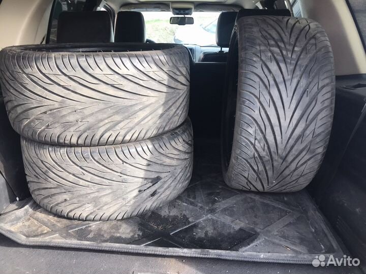 Fullrun HP199 275/30 R20