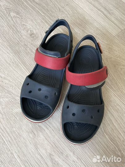 Crocs