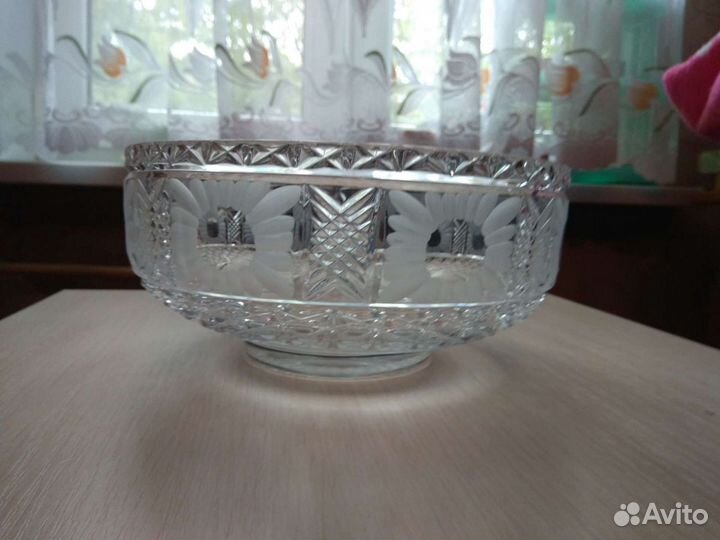 Хрустальная ваза для фруктов