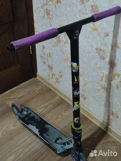 Самокат трюковой