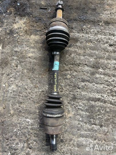 Привод передний левый 2.0 D4EA Hyundai Tucson 1