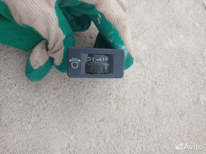 Кнопка регулировки фар 96366692XT Пежо