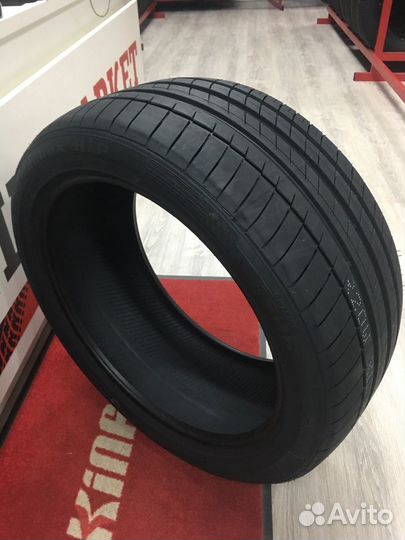 Kapsen RS26 Practical Max HP 255/40 R20 101Y