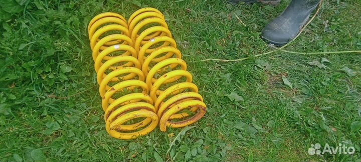 Продам задние пружины Хантер, Патриот