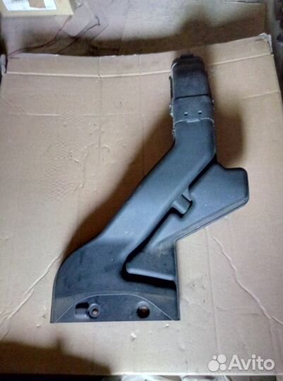 Воздухозаборник Mitsubishi Lancer X 1505A130