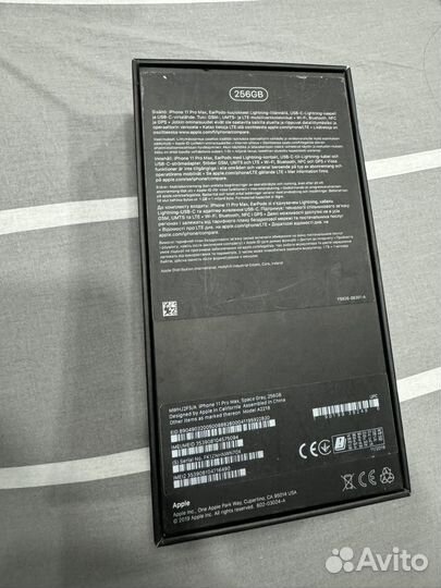 iPhone 11 Pro Max, 256 ГБ