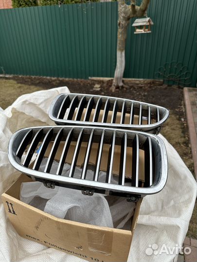 Решетки радиатора для bmw f10 хром