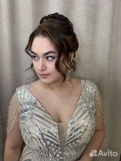 Вечернее платье в пол 46 размер