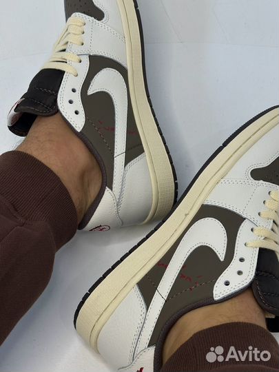 Nike Travis Scott x Air Jordan 1 Low OG