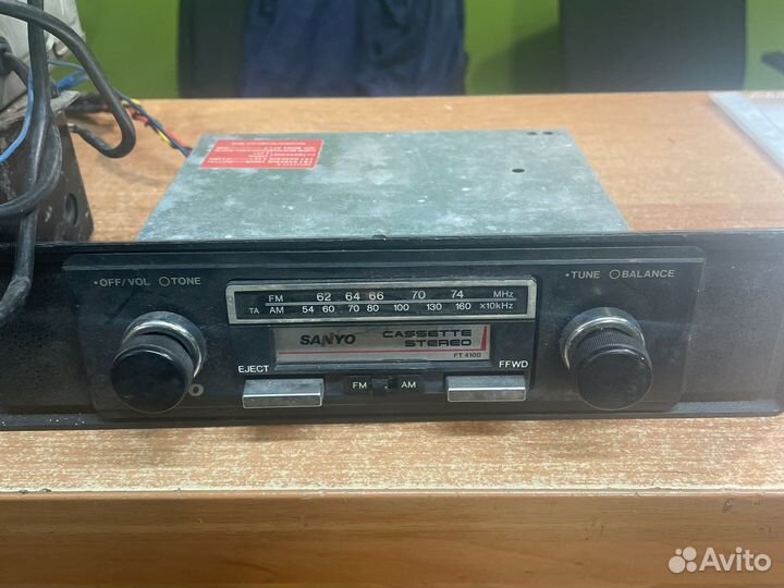 Ретро автомагнитола