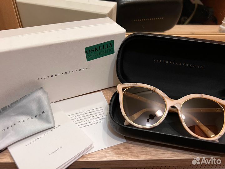 Victoria beckham очки
