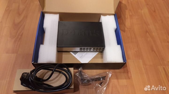 Коммутатор D-Link des-1016c