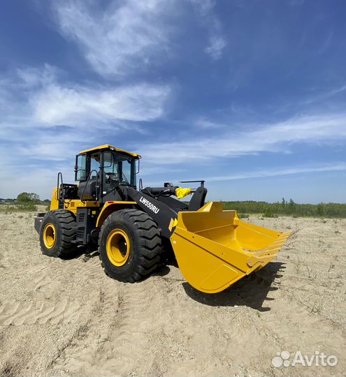 Фронтальный погрузчик XCMG LW550RU, 2023