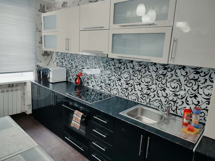 2-к. квартира, 56 м², 2/5 эт.