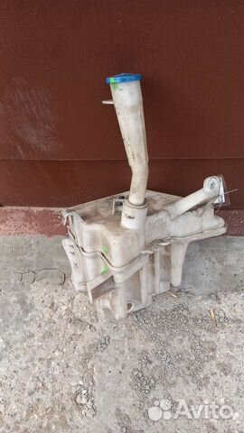 Бачок омывателя toyota avensis