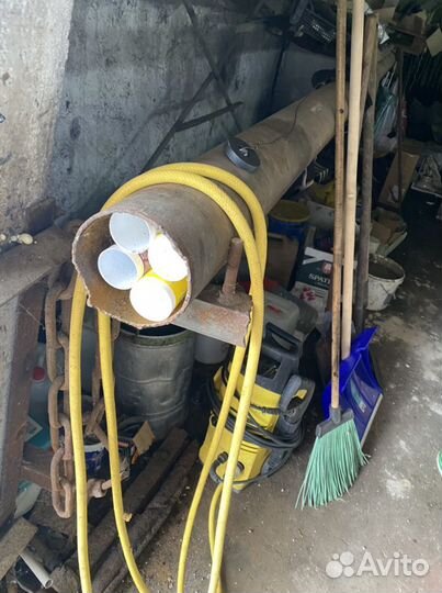 Металлическая труба -диаметр -130 мм