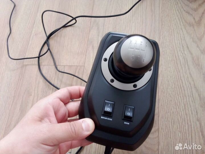 Игровой руль с педалями и коробкой передач