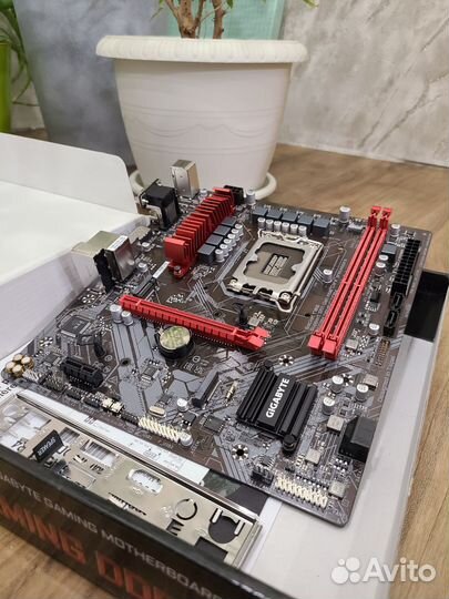 Материнская плата Gigabyte B660M Gaming DDR4