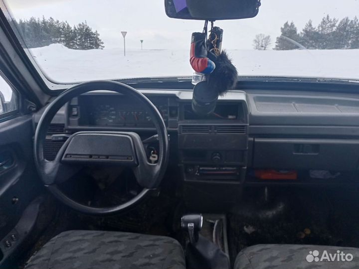 ВАЗ 2109 1.5 МТ, 2001, 200 000 км