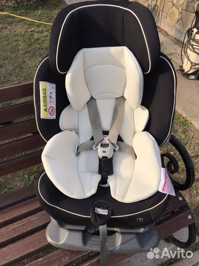 Автокресло 0-1-2 Carmate Zutto 3