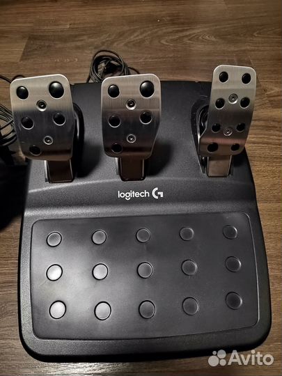 Руль Logitech G29 + коробка передач Driving Force