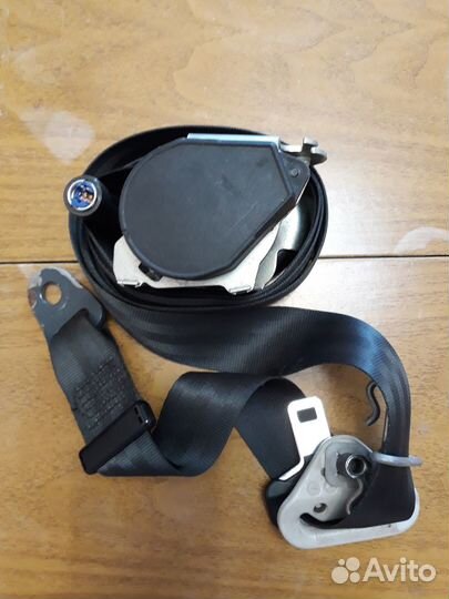 Продам ремни безопасности peugeot 207