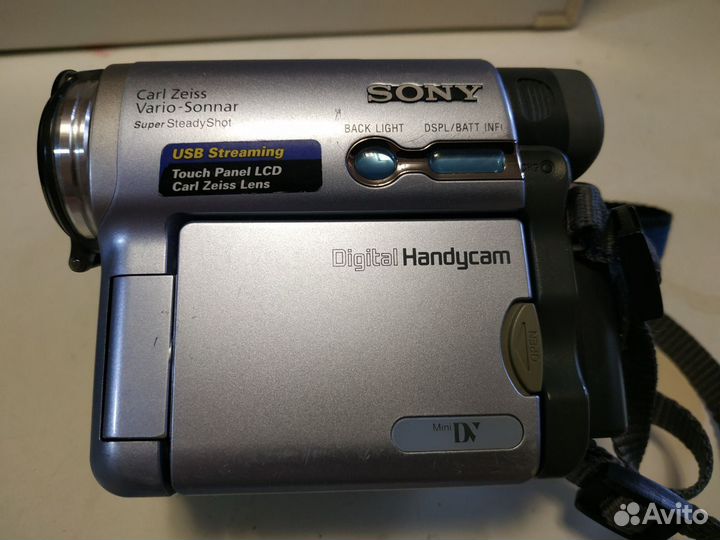 Видео камера Sony DCR-TRV19E