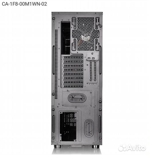 Корпус Thermaltake Core X71 Tempered Glass Edition