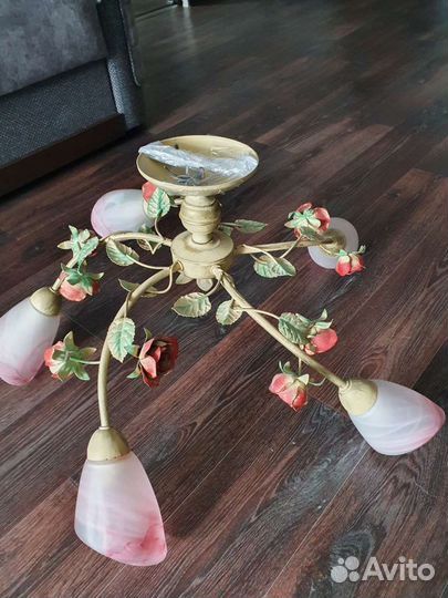 Люстра потолочная бу